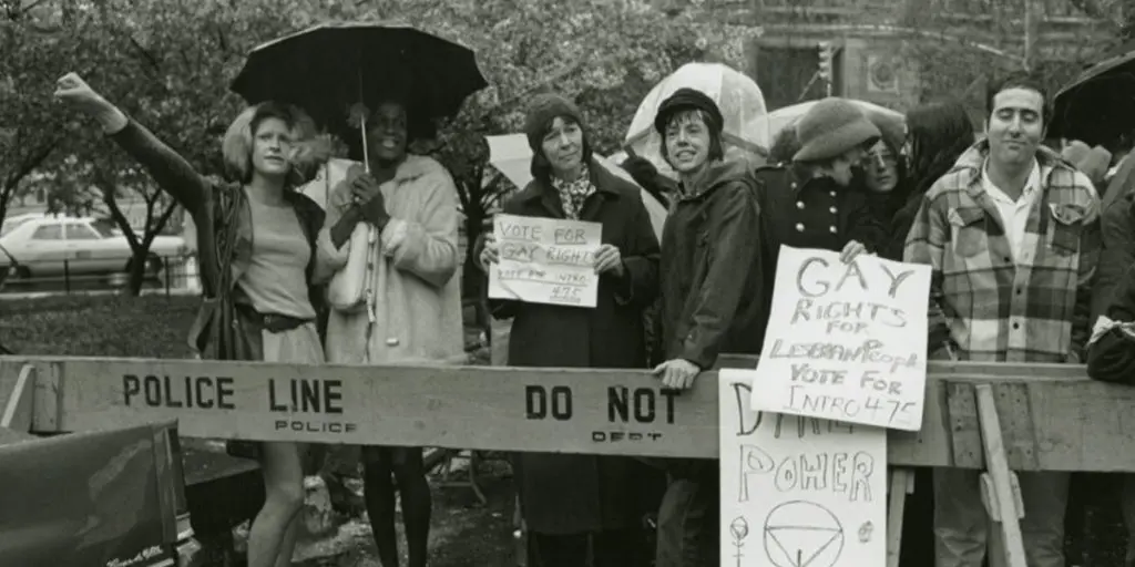 Sylvia Rivera e Marsha P. Johnson durante una protesta